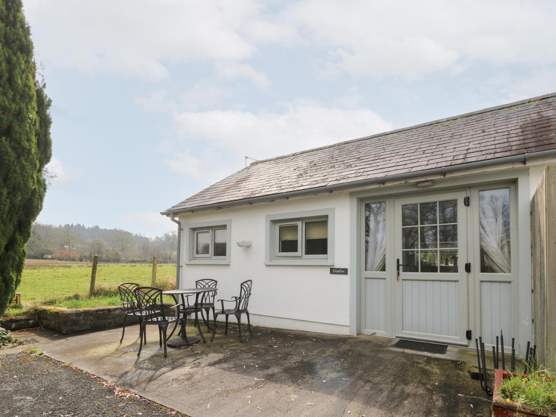 Dinefwr Cottage Carmarthen Exteriér fotografie